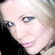 Synthia Flis